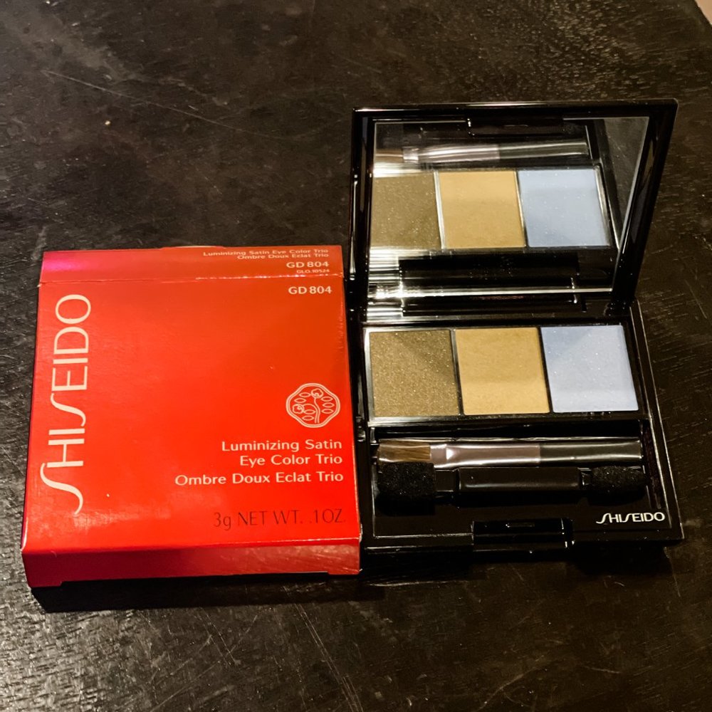 Shiseido Luminizing Satin Eye Color Trio - Opera